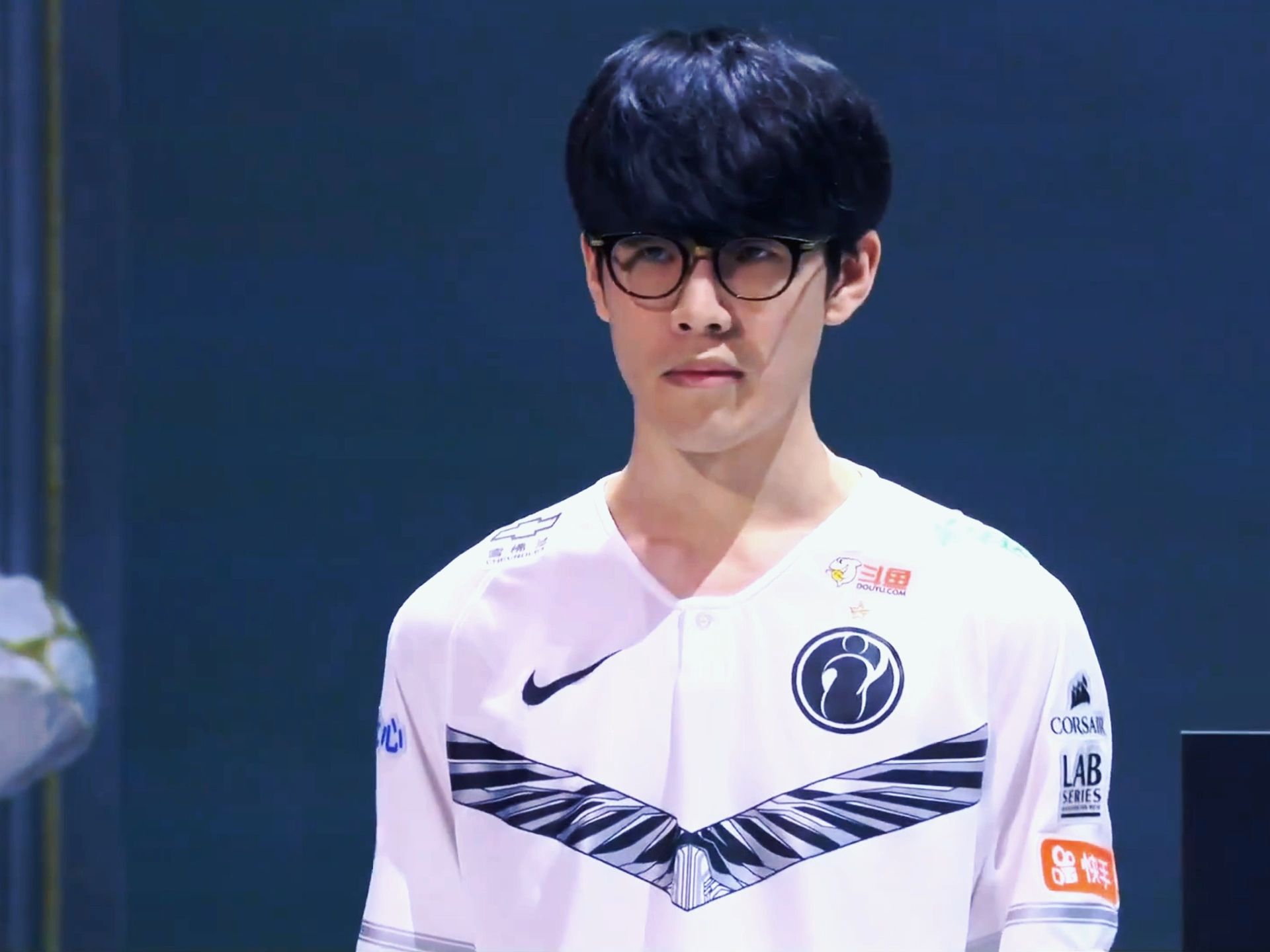 梅罗在接受 梅罗在接受